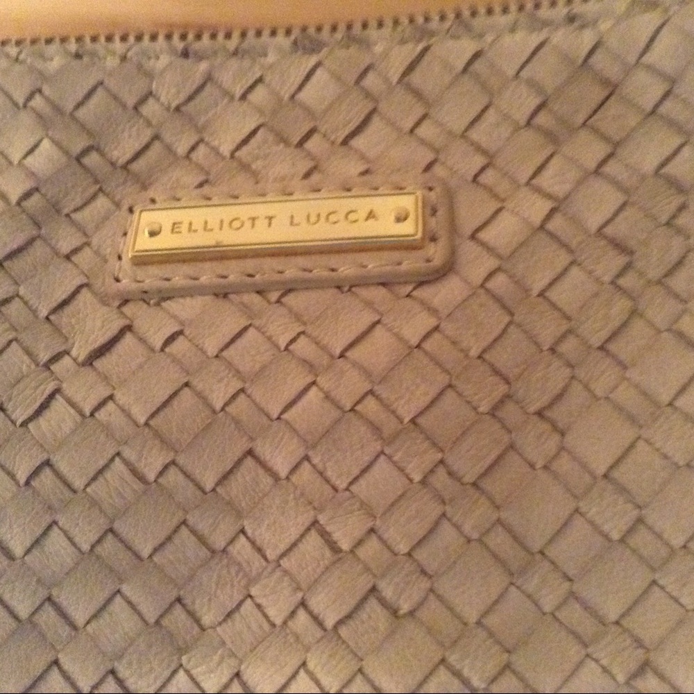 Handbag - Picture 3 of 3